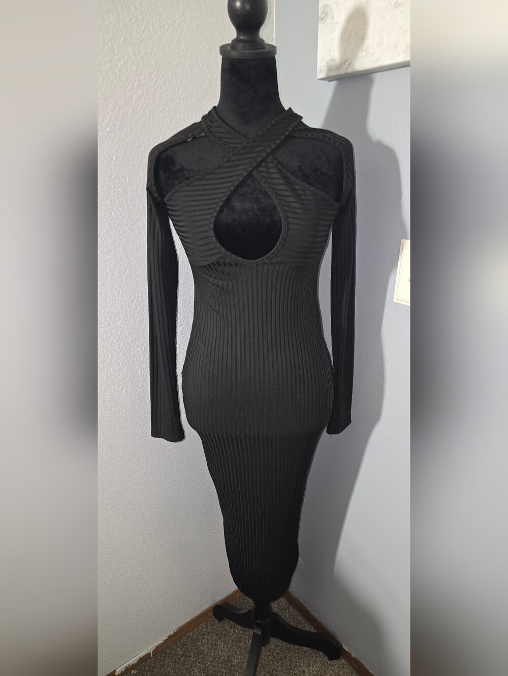 SHEIN Black Ribbed Long-Sleeve Cutout Bodycon Dress